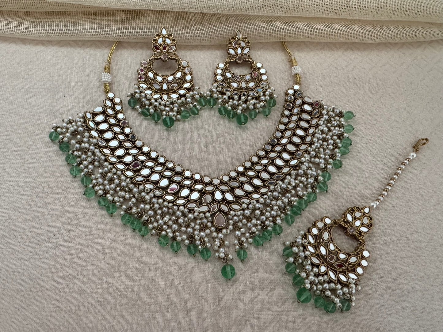 KIANA MIRROR NECKLACE SET
