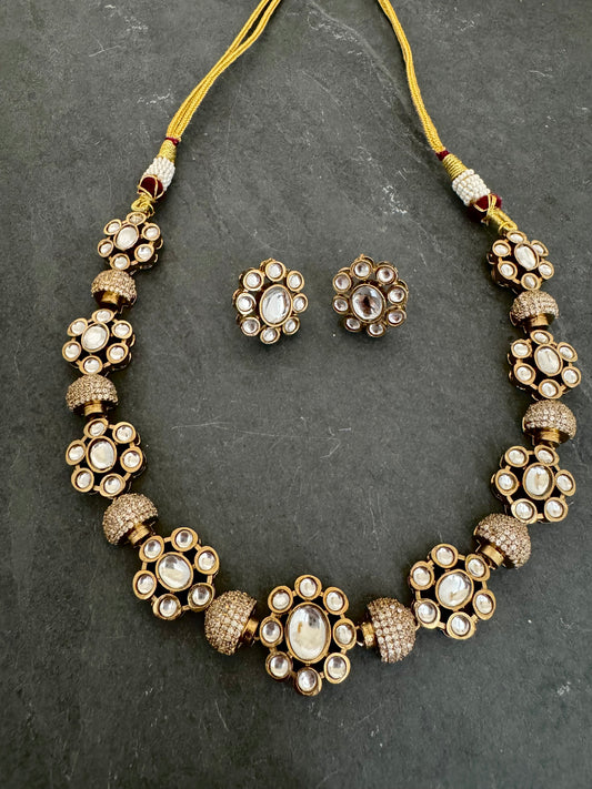 MIA POLKI CZ FLOWER NECKLACE SET