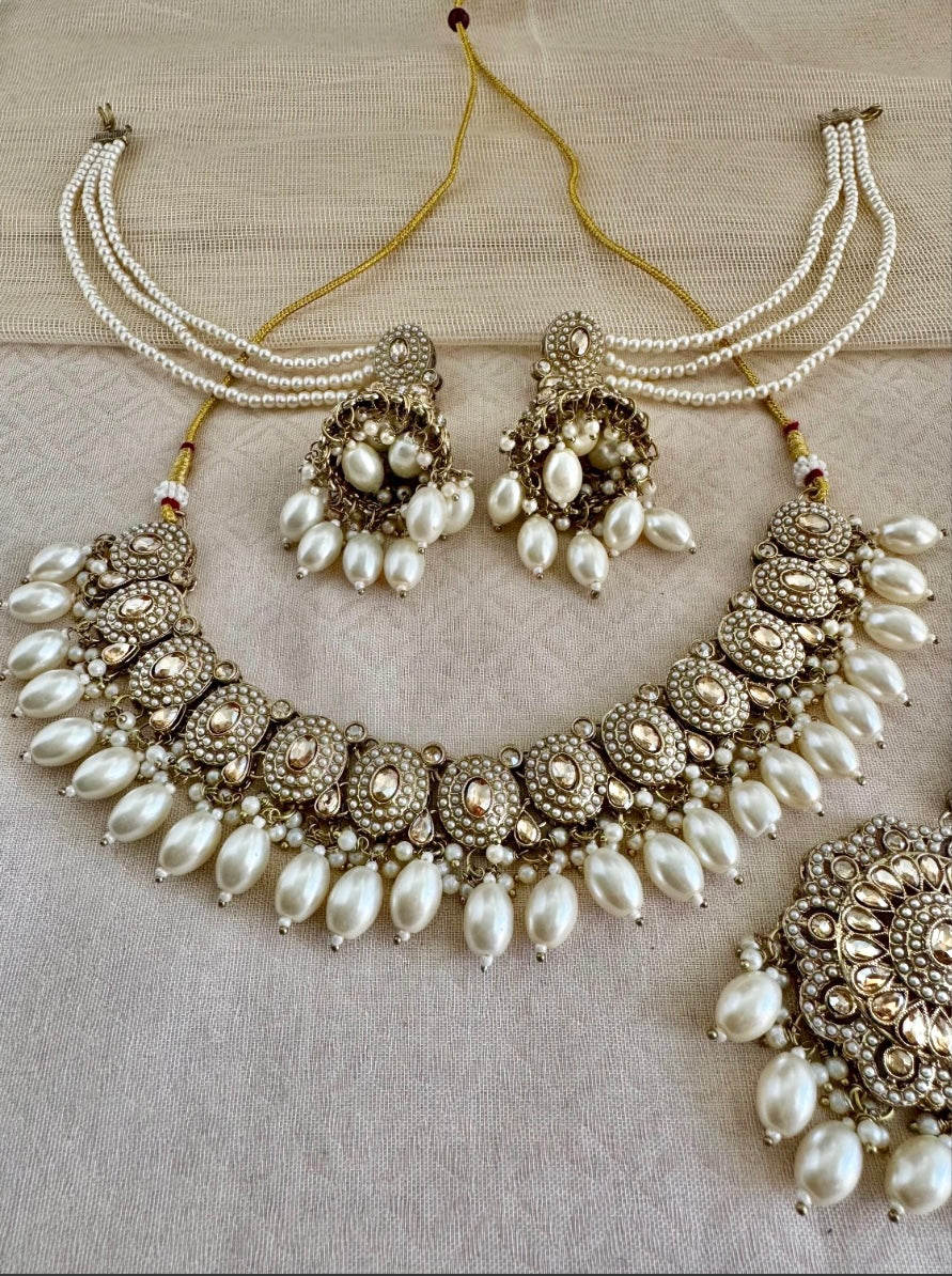 SARA SAHARA NECKLACE SET