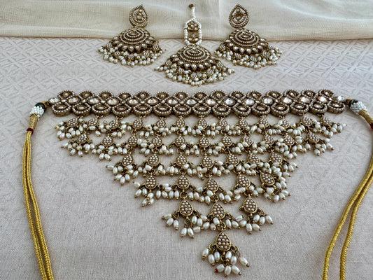 ALISHA BOHO PEARL FRINGE CHOKER SET