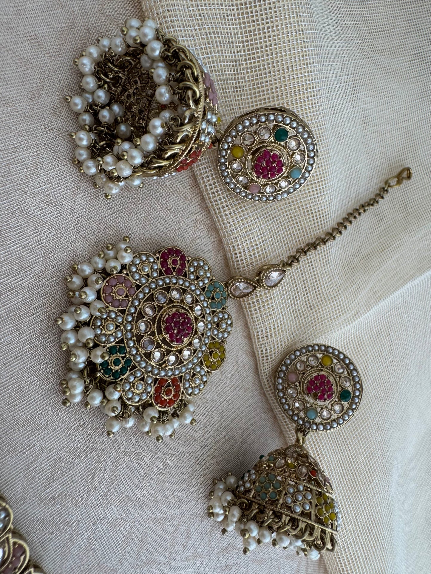 ZEESHA NAVRATAN BOHO FRINGE CHOKER SET