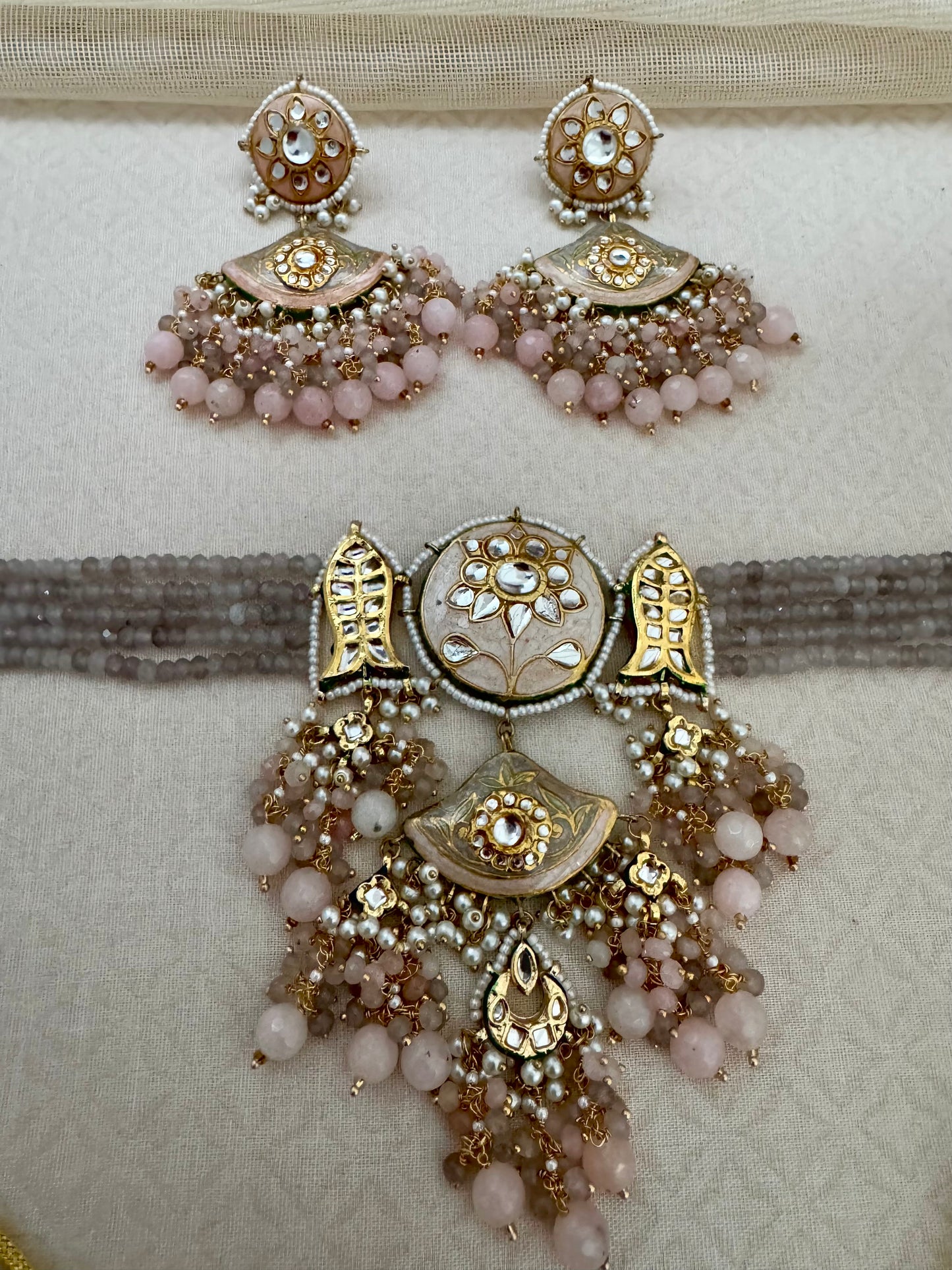 ESHA MEENAKARI PINK-GRAY CHOKER SET
