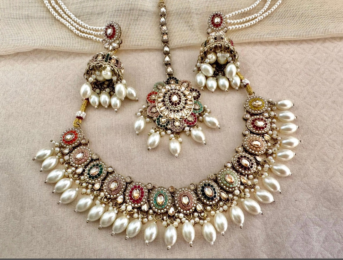 SARA MULTICOLOR SAHARA NECKLACE SET
