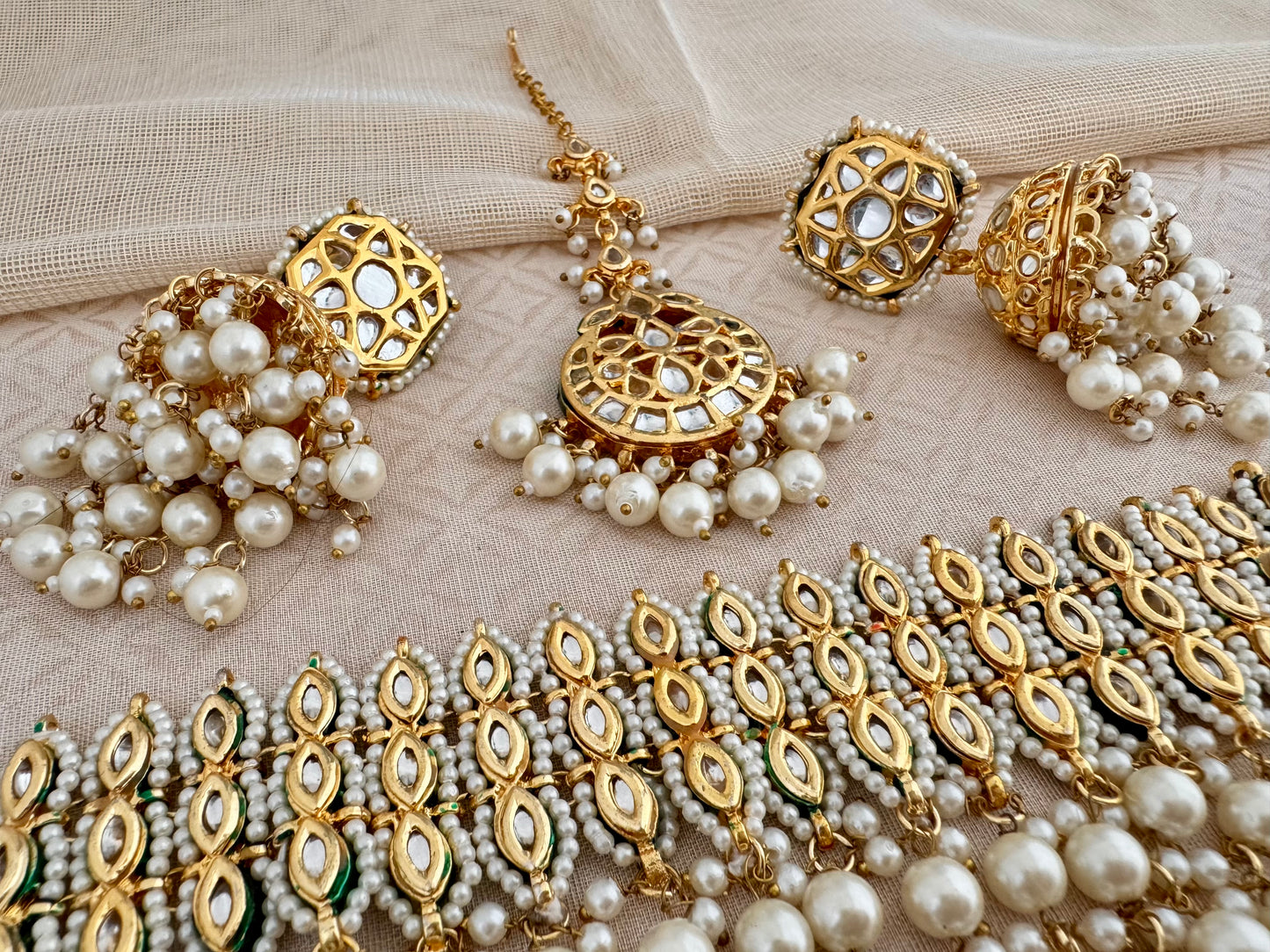 DAMINI KUNDAN PEARL CHOKER SET