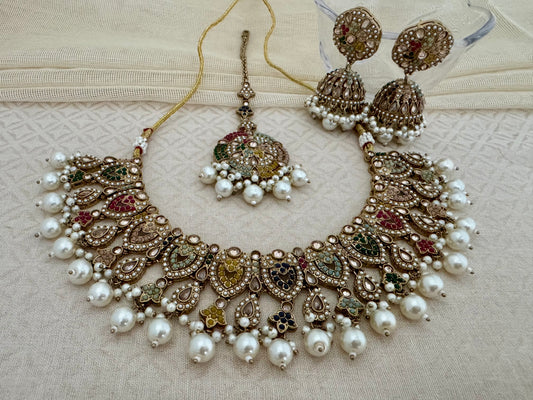 ANVI NAVRATAN NECKLACE SET