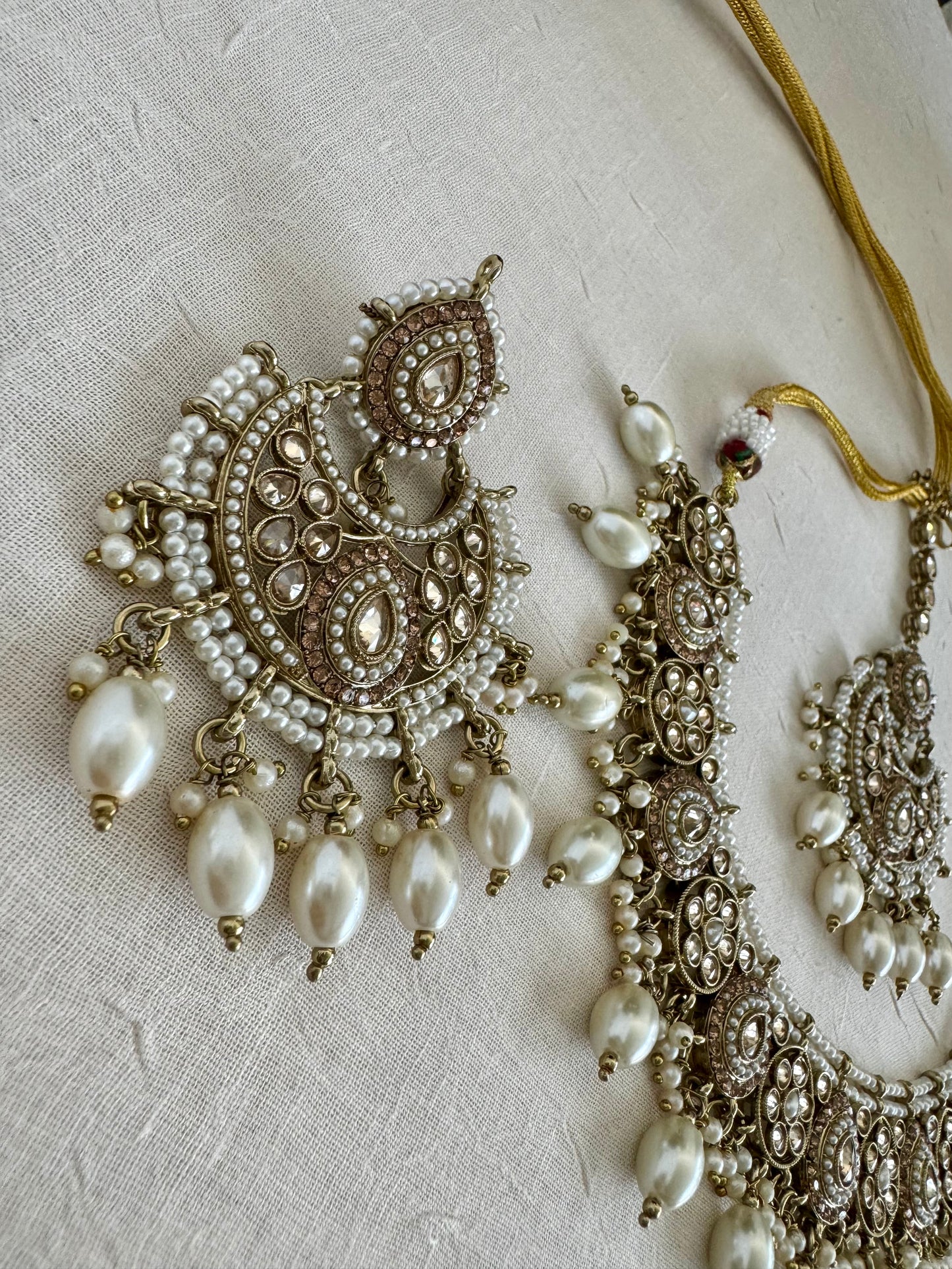 Shawna Pearl necklace set