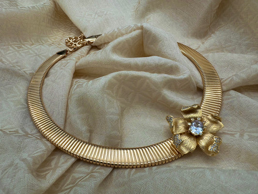 Lorna Hasli necklace with magnetic cz flower button