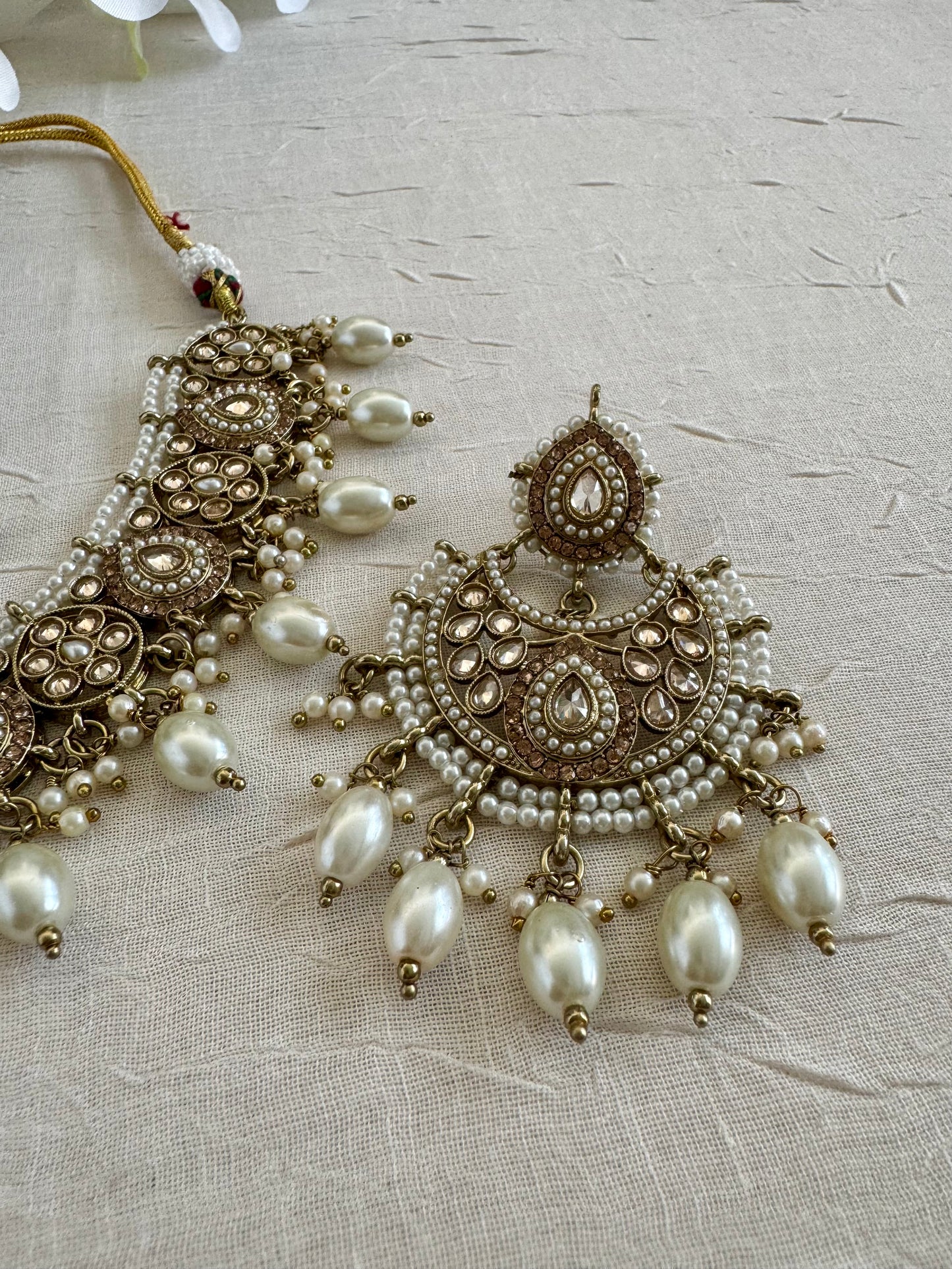Shawna Pearl necklace set
