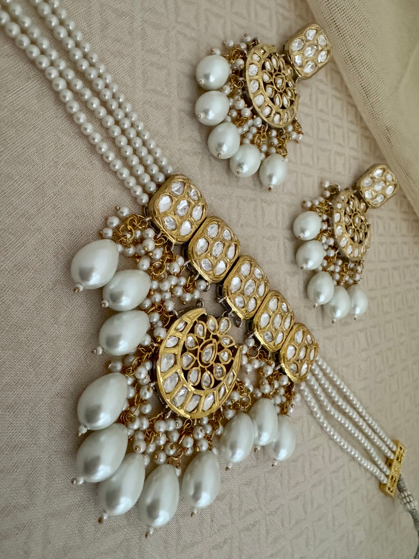 ANJALI KUNDAN CHOKER SET