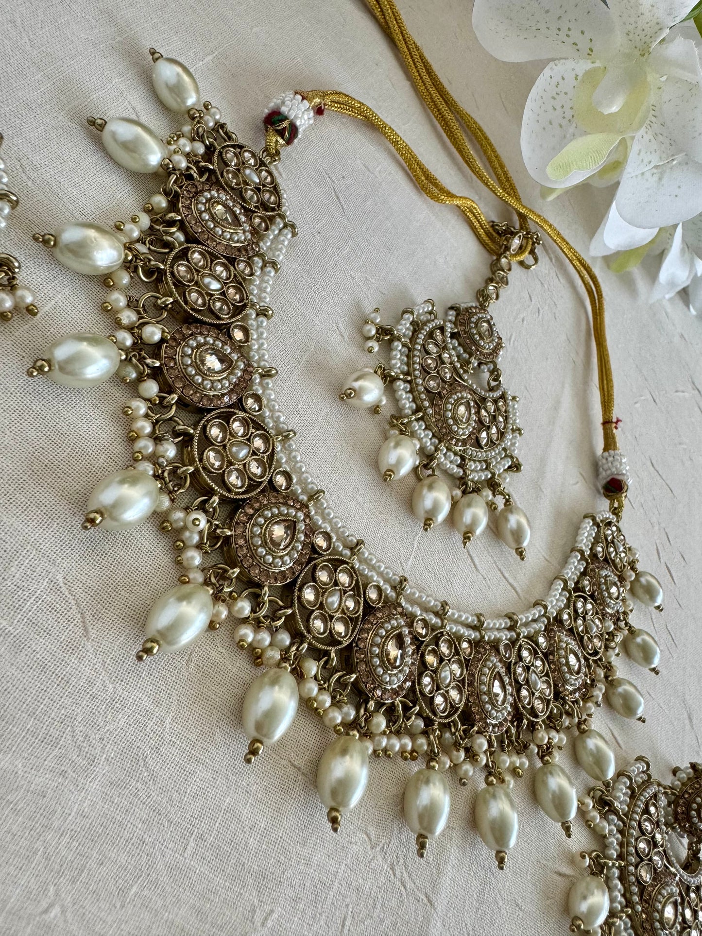 Shawna Pearl necklace set