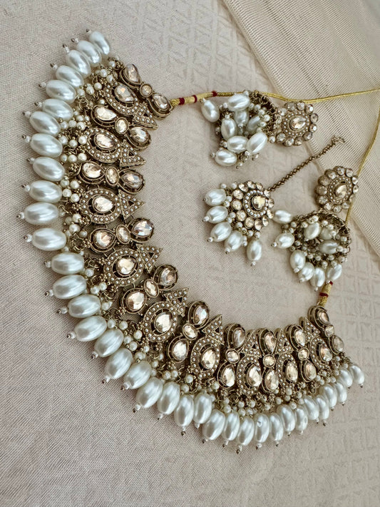 GINA GEOMETRIC NECKLACE SET