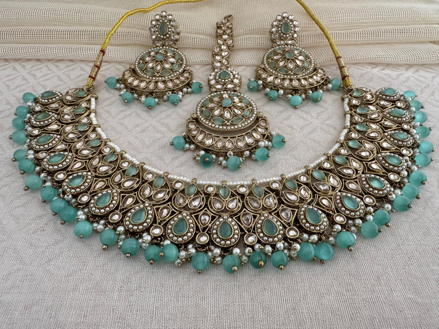 RIDHI PASTEL GREEN NECKLACE SET