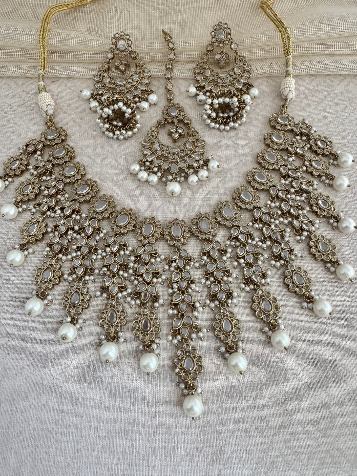 SABA POLKI FRINGE NECKLACE SET