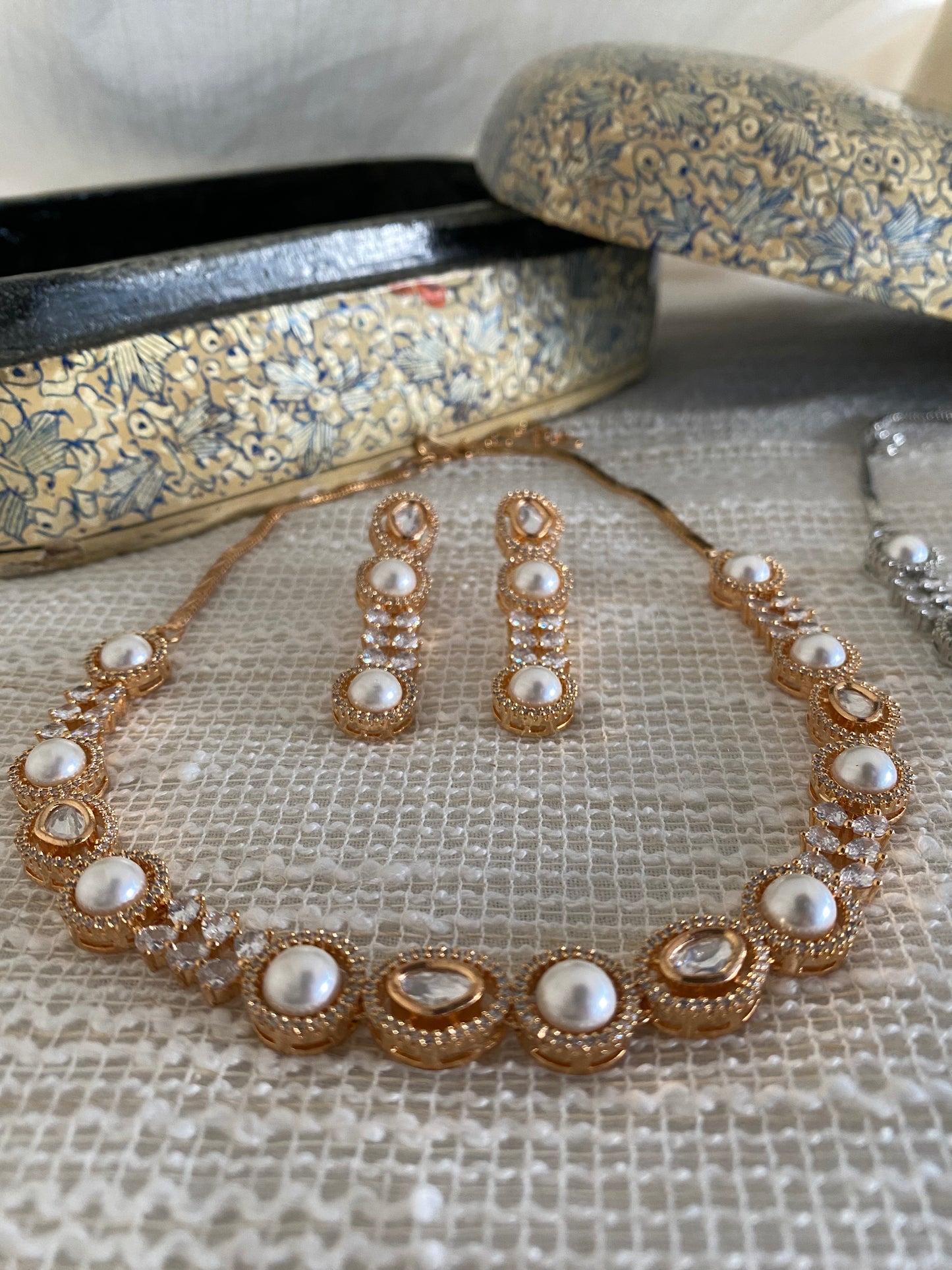 KAYLA POLKI PEARL CZ SINGLE LINE NECKLACE SET