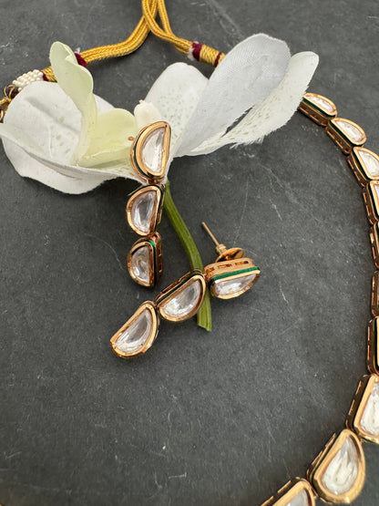 LARA KUNDAN STRING NECKLACE SET