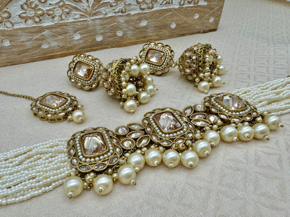 SANYA ANTIQUE GOLD RECTANGULAR CHOKER SET