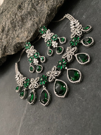 ANNA EMERALD GREEN CZ NECKLACE SET