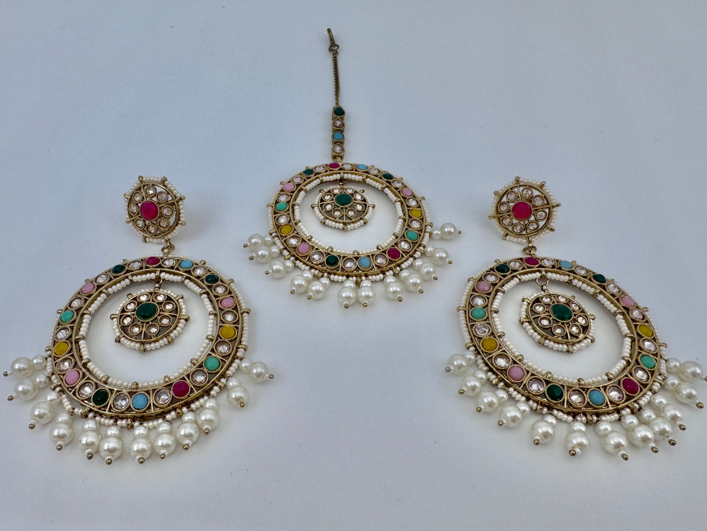 Amber Geometric Earrings Mangtika Set