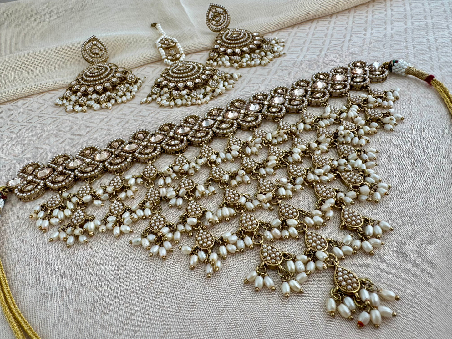 ALISHA BOHO PEARL FRINGE CHOKER SET