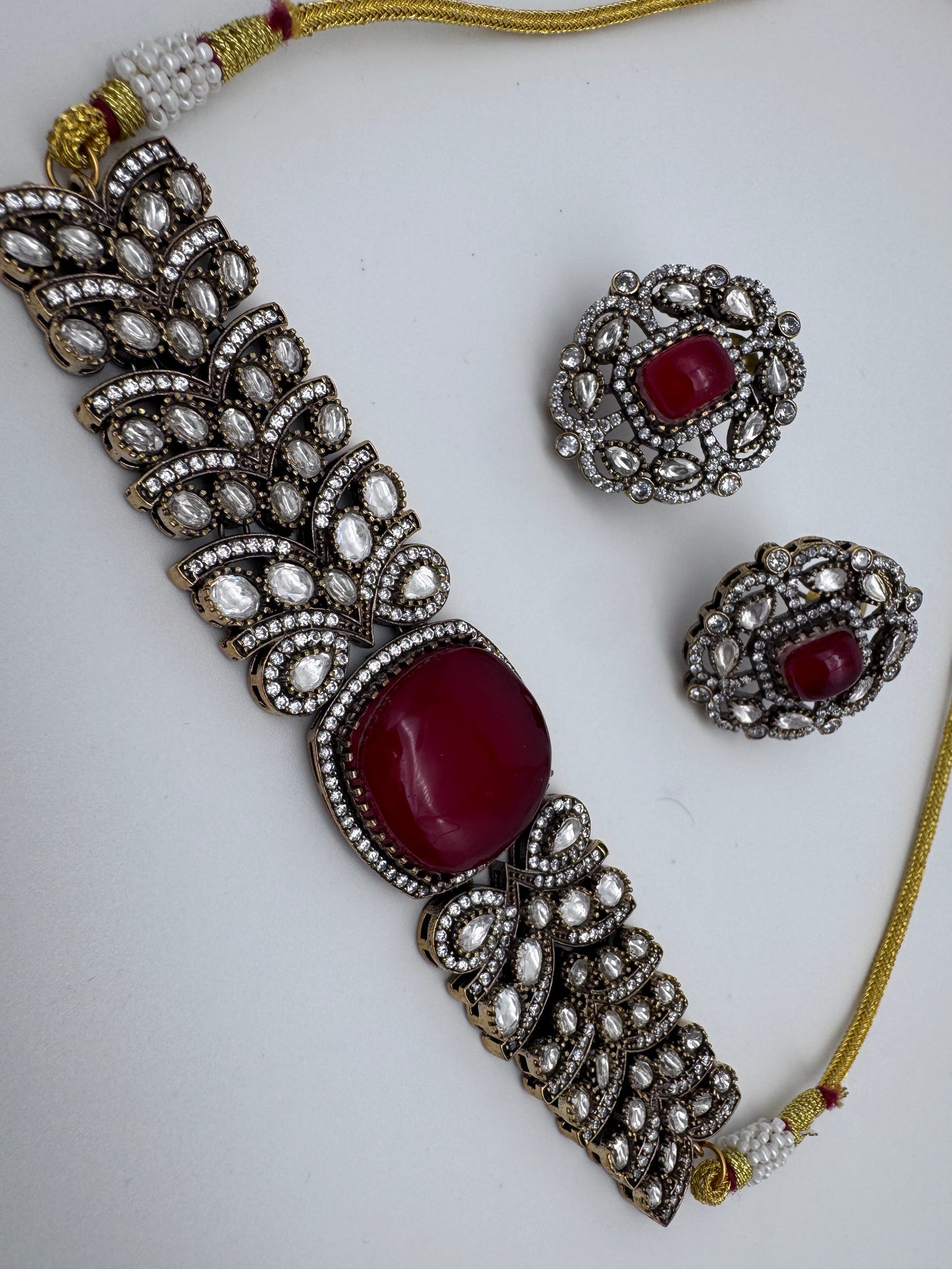 Ira Red Victorian Choker Set