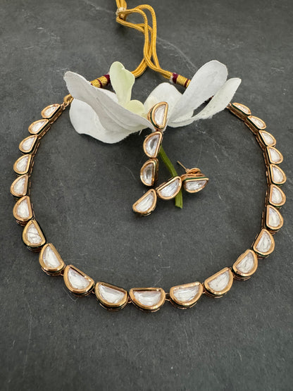 LARA KUNDAN STRING NECKLACE SET