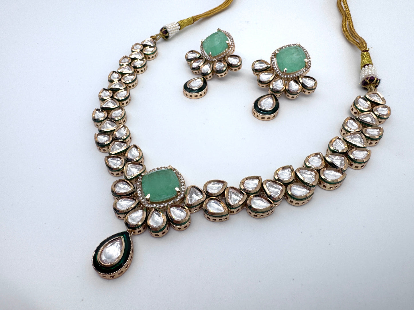 Sayani Green Chalcedony Kundan Necklace Set