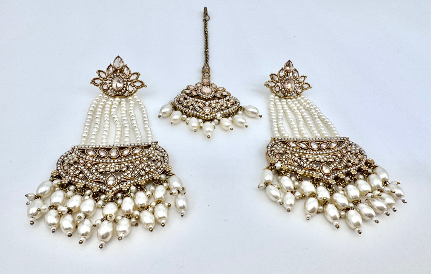 Gazal Pearl Earrings Mangtika Set
