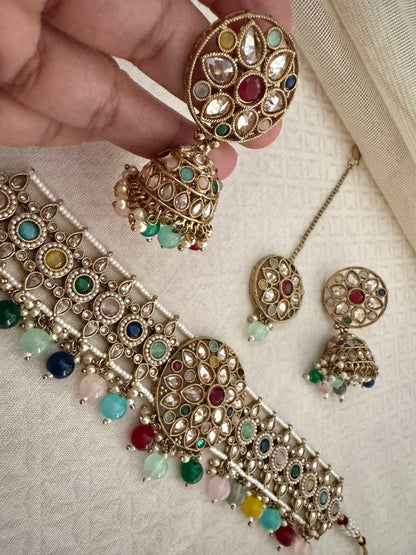 INAYA NAVRATAN MULTICOLOR CHOKER SET