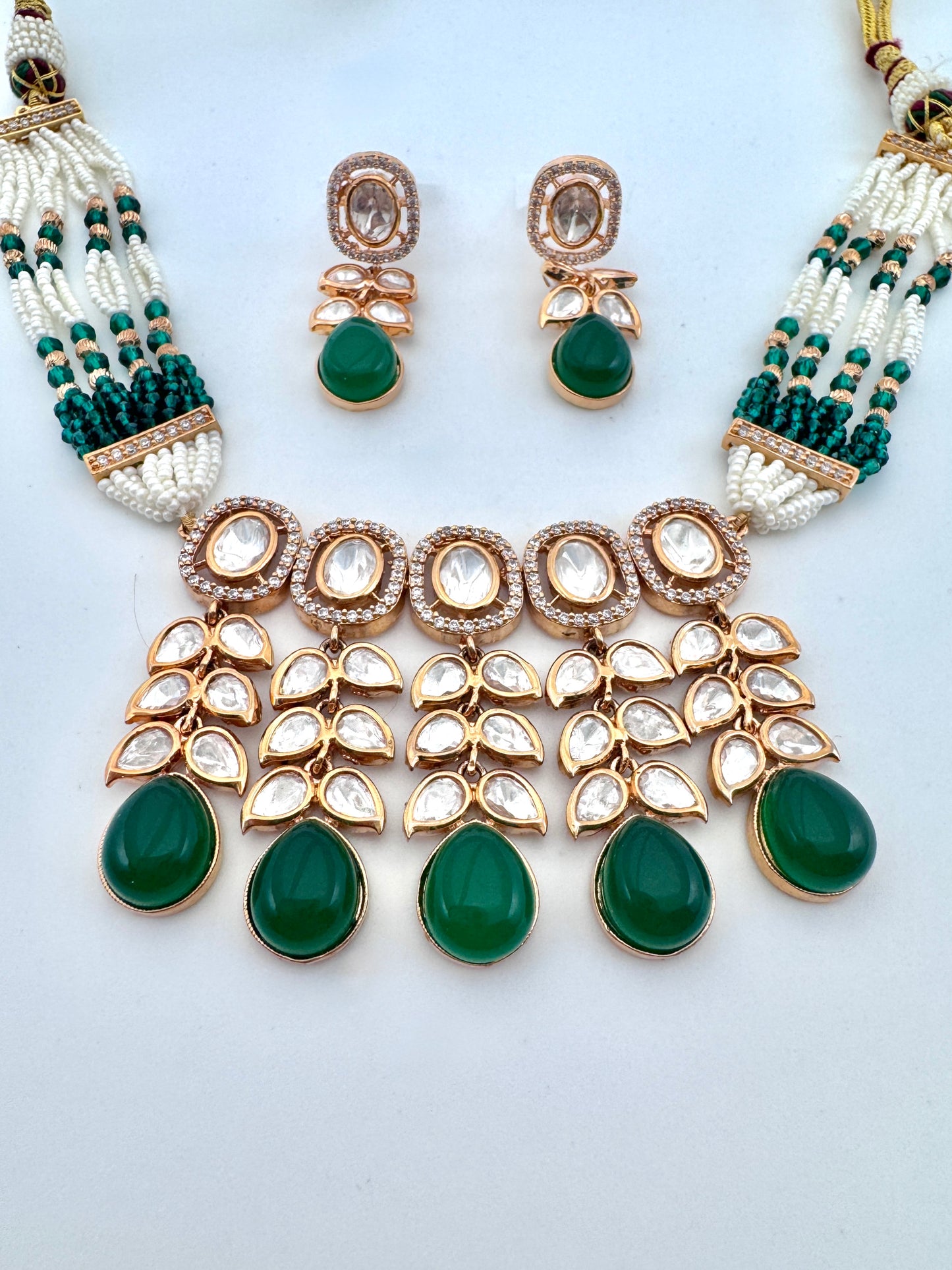 Amrita Kundan Emerald Choker Necklace Set