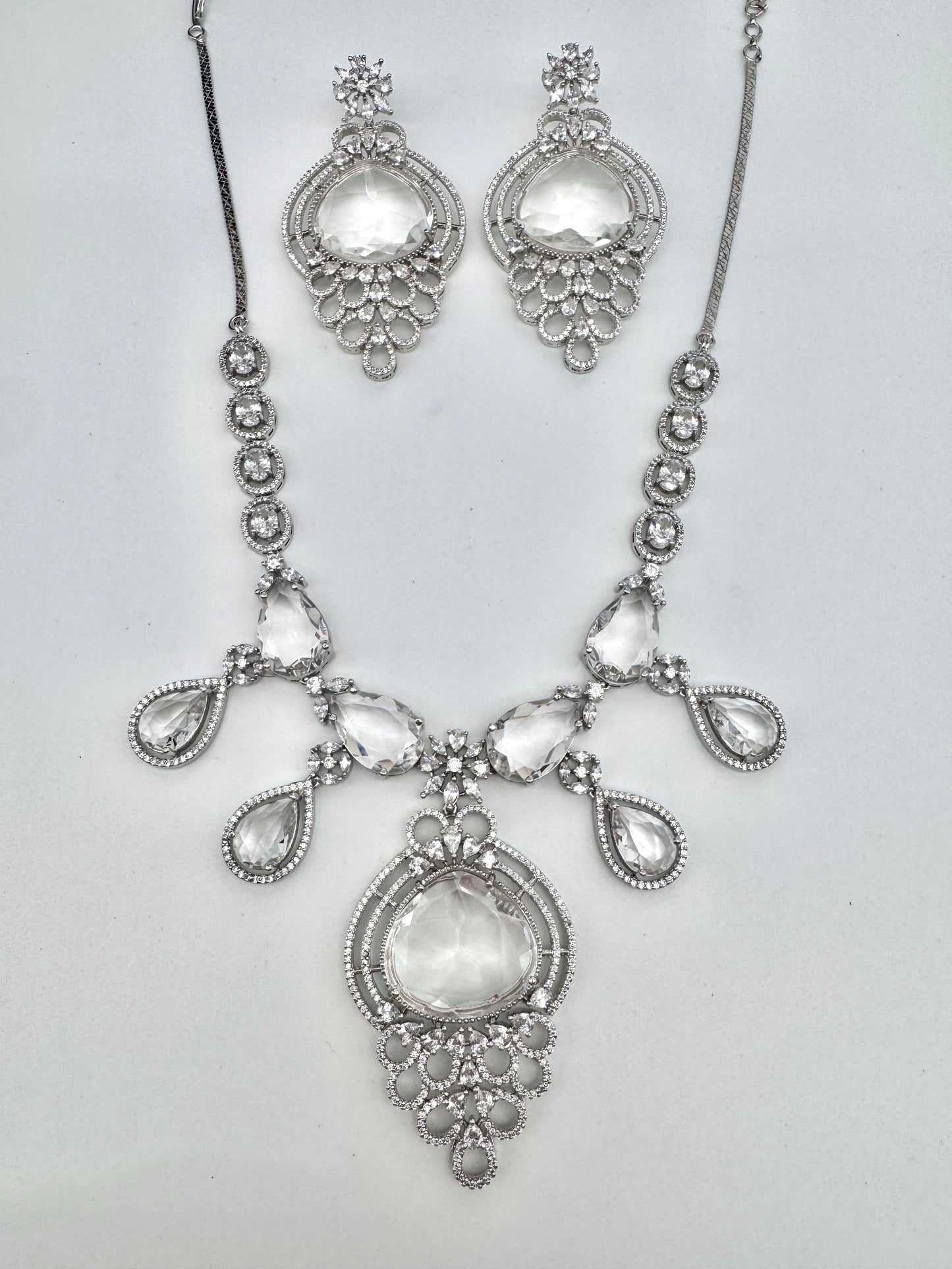 SARA CZ POLKI NECKLACE SET