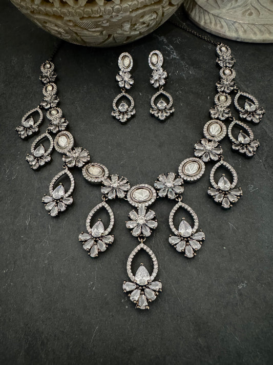 VERA VICTORIAN CZ NECKLACE SET