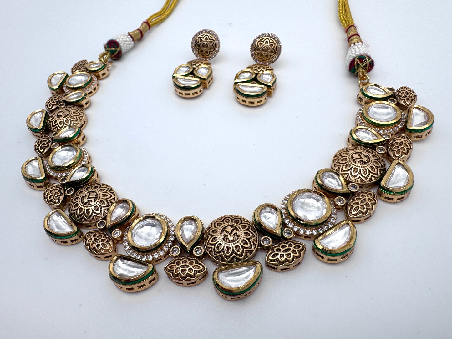 Pranali Bronze Kundan Necklace Set