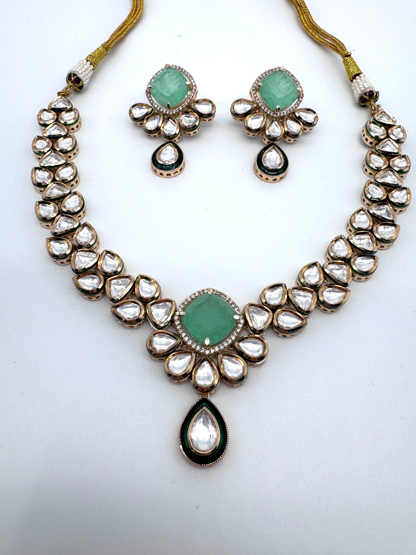 Sayani Green Chalcedony Kundan Necklace Set