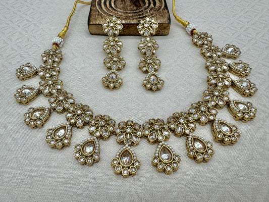 RIMAYA ANTIQUE GOLD NECKLACE SET
