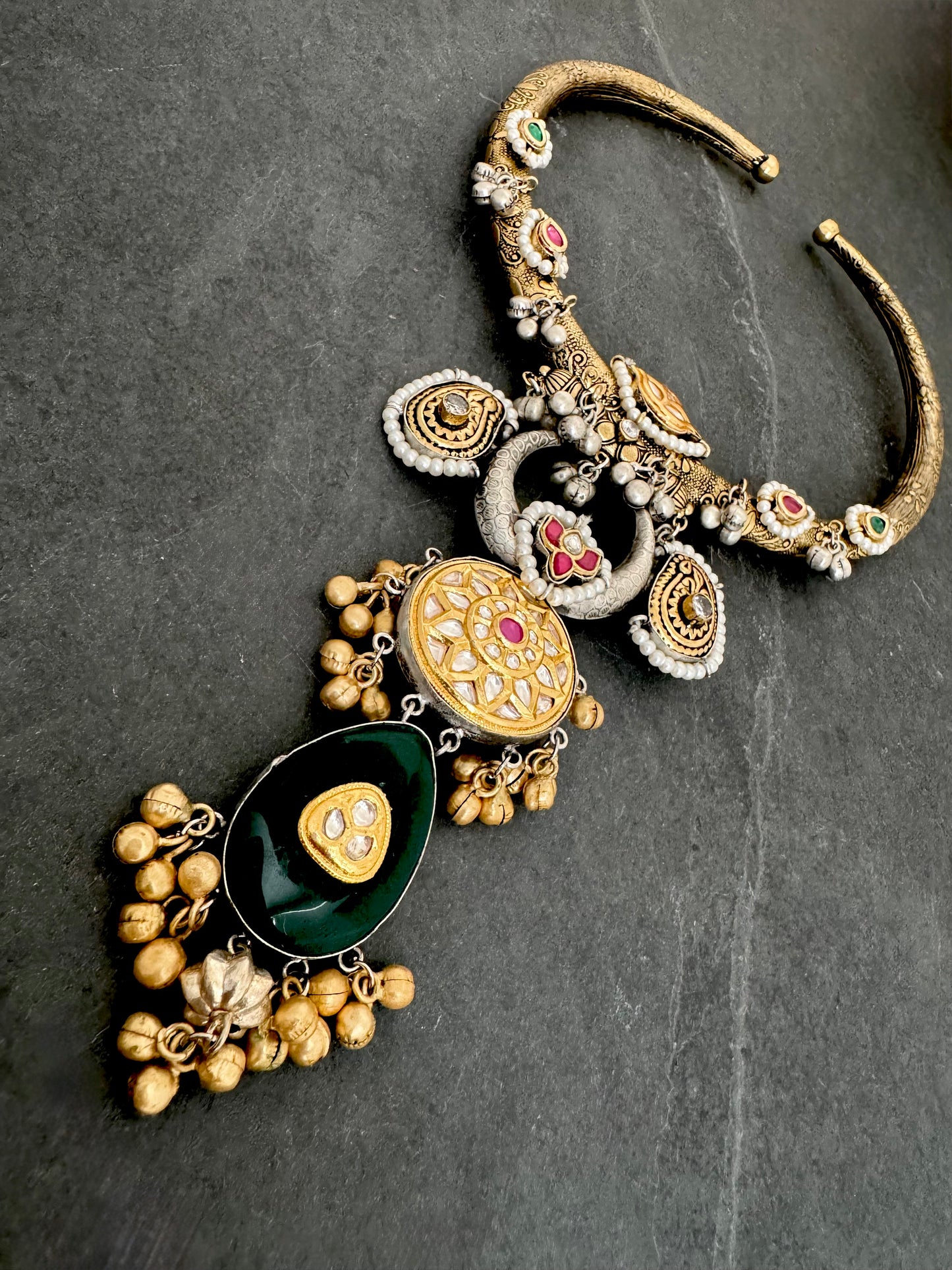ANYA TWO-TONE HASLI PENDANT NECKLACE
