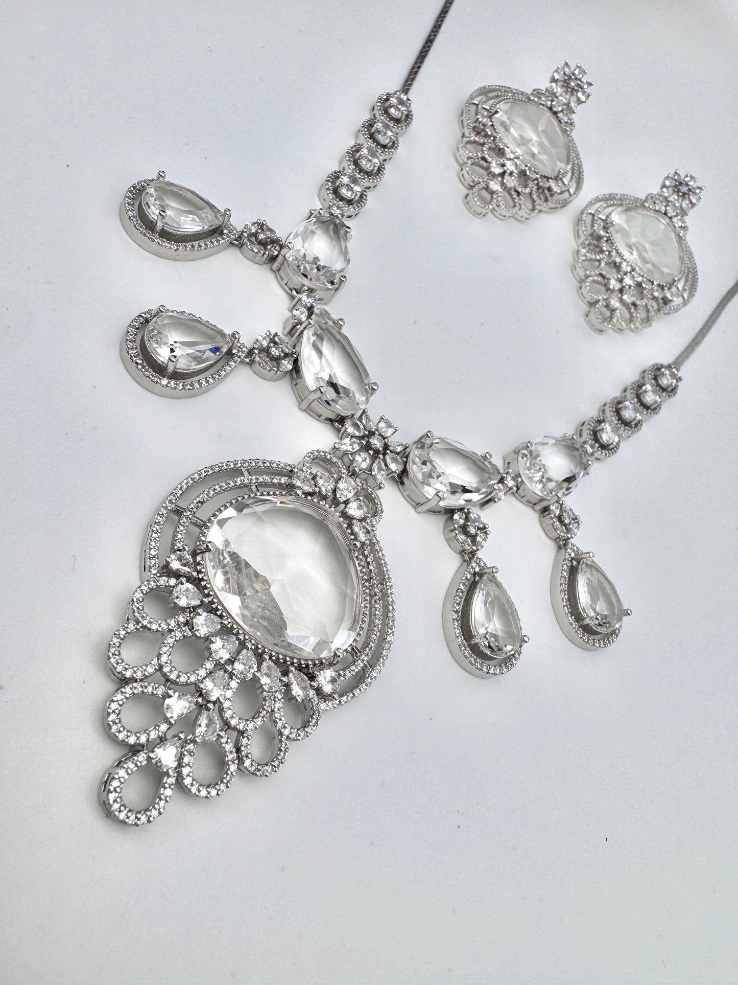 SARA CZ POLKI NECKLACE SET