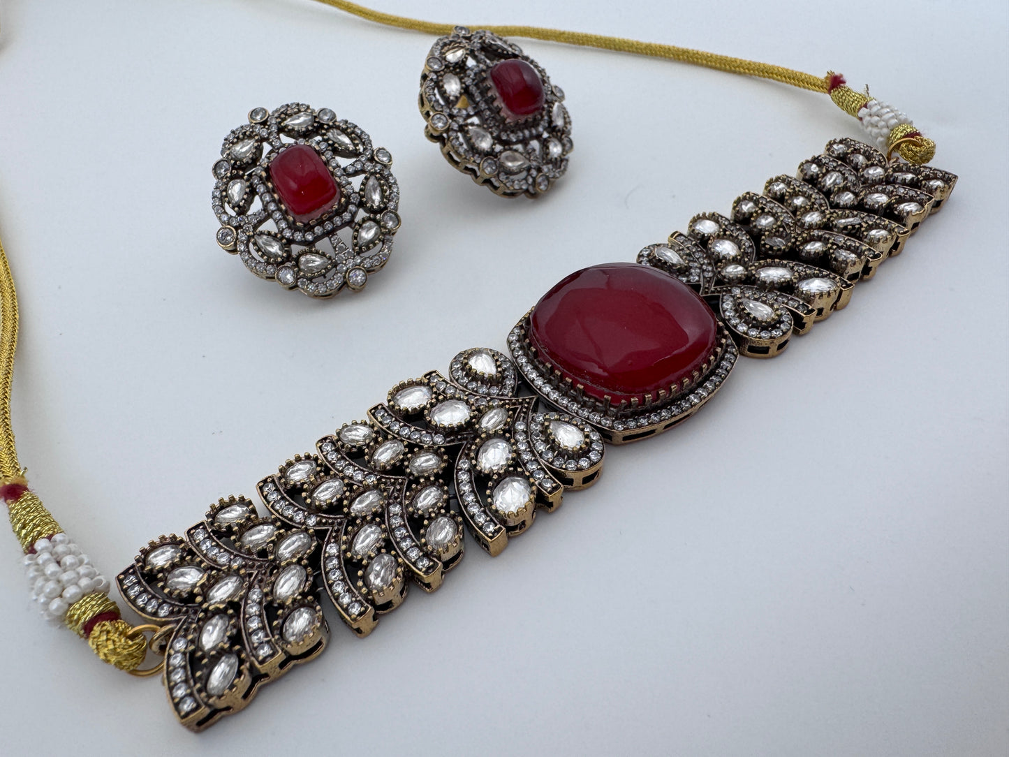 Ira Red Victorian Choker Set