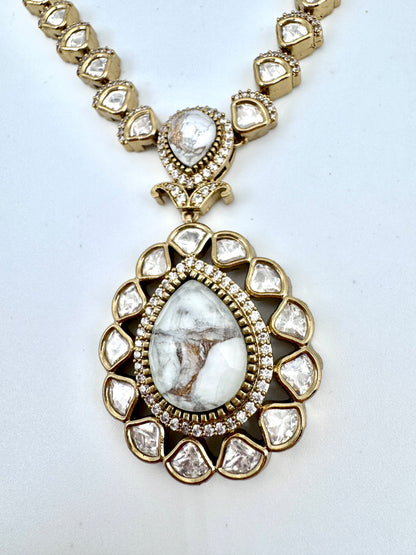 Devika White Agate Pendant Necklace Set