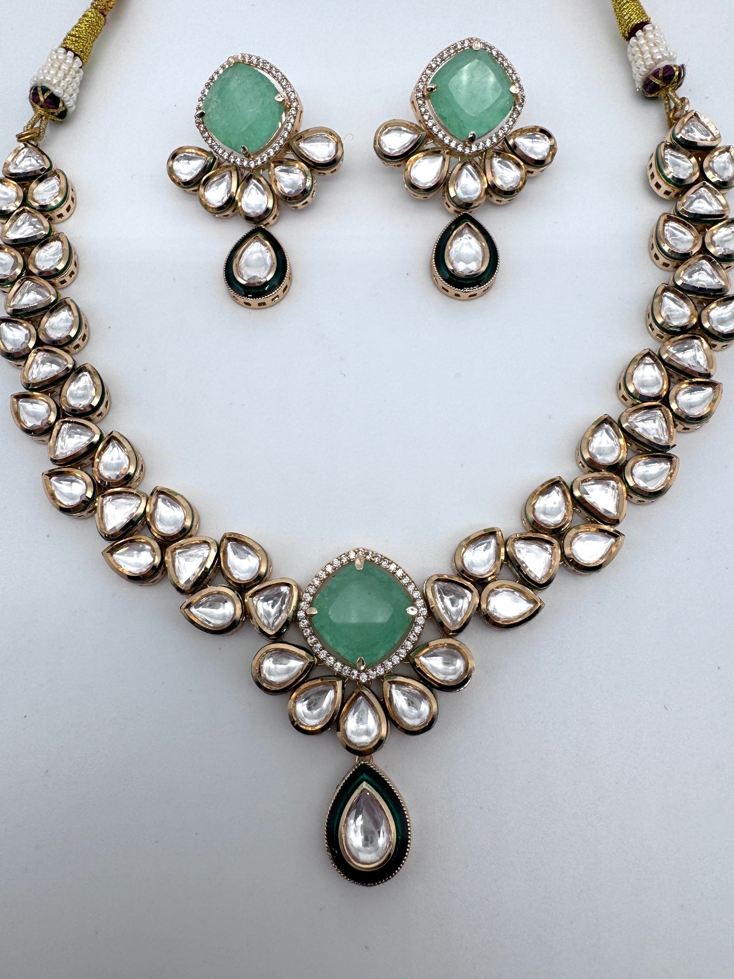 Sayani Green Chalcedony Kundan Necklace Set