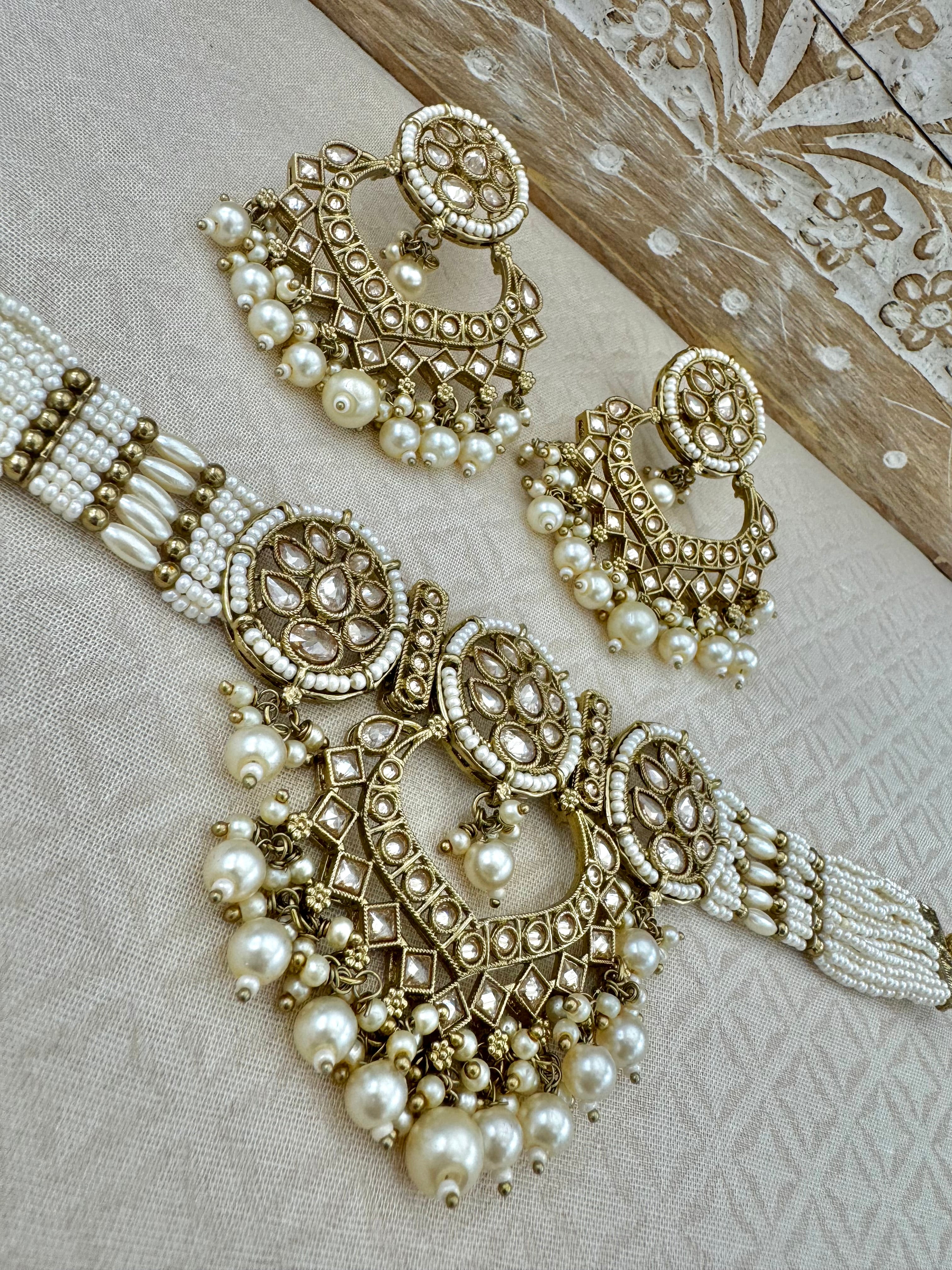 Antique gold choker set deals