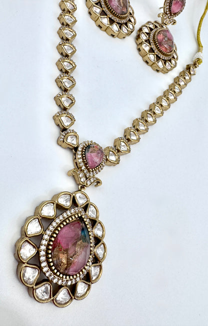 Devika Pink Agate Pendant Necklace Set