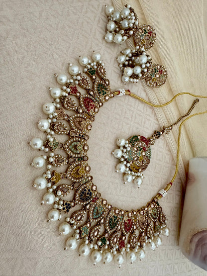 ANVI NAVRATAN NECKLACE SET