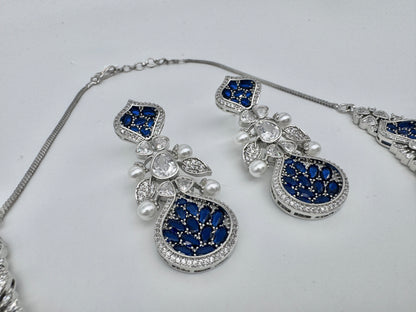 ARIELLE SAPPHIRE SILVER NECKLACE SET