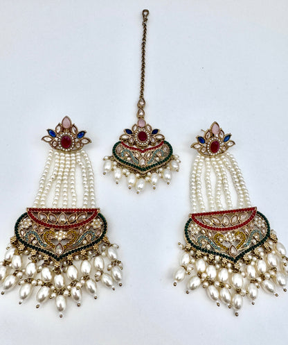 Gazal Pearl Earrings Mangtika Set