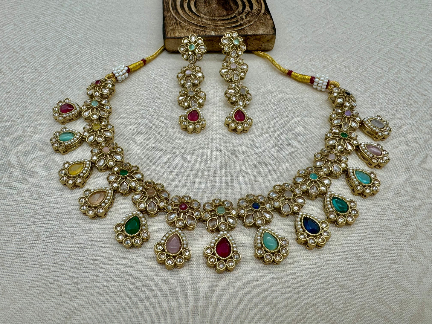 RIMAYA NAVRATAN MULTI NECKLACE SET