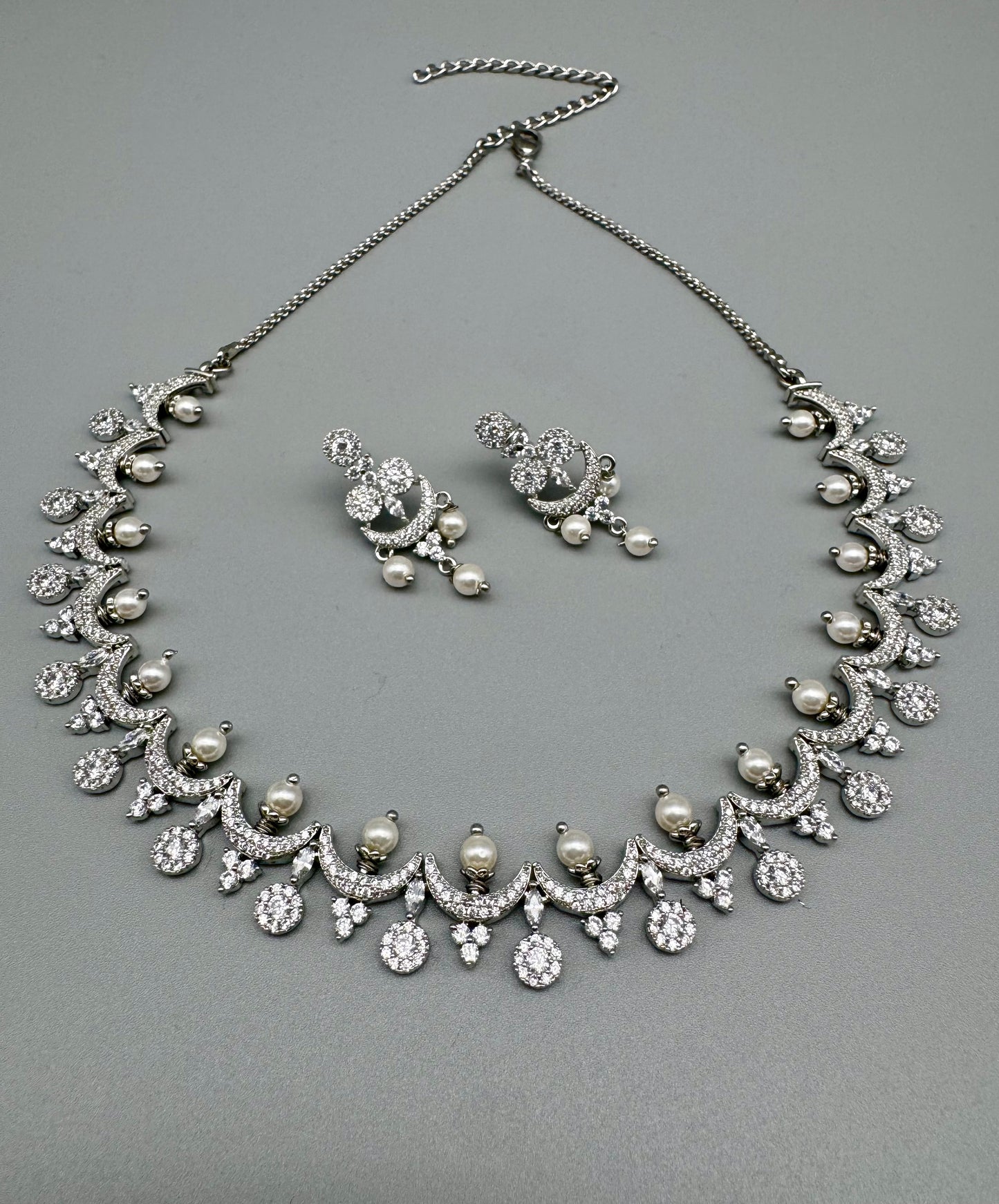 DIVA CZ SILVER NECKLACE SET