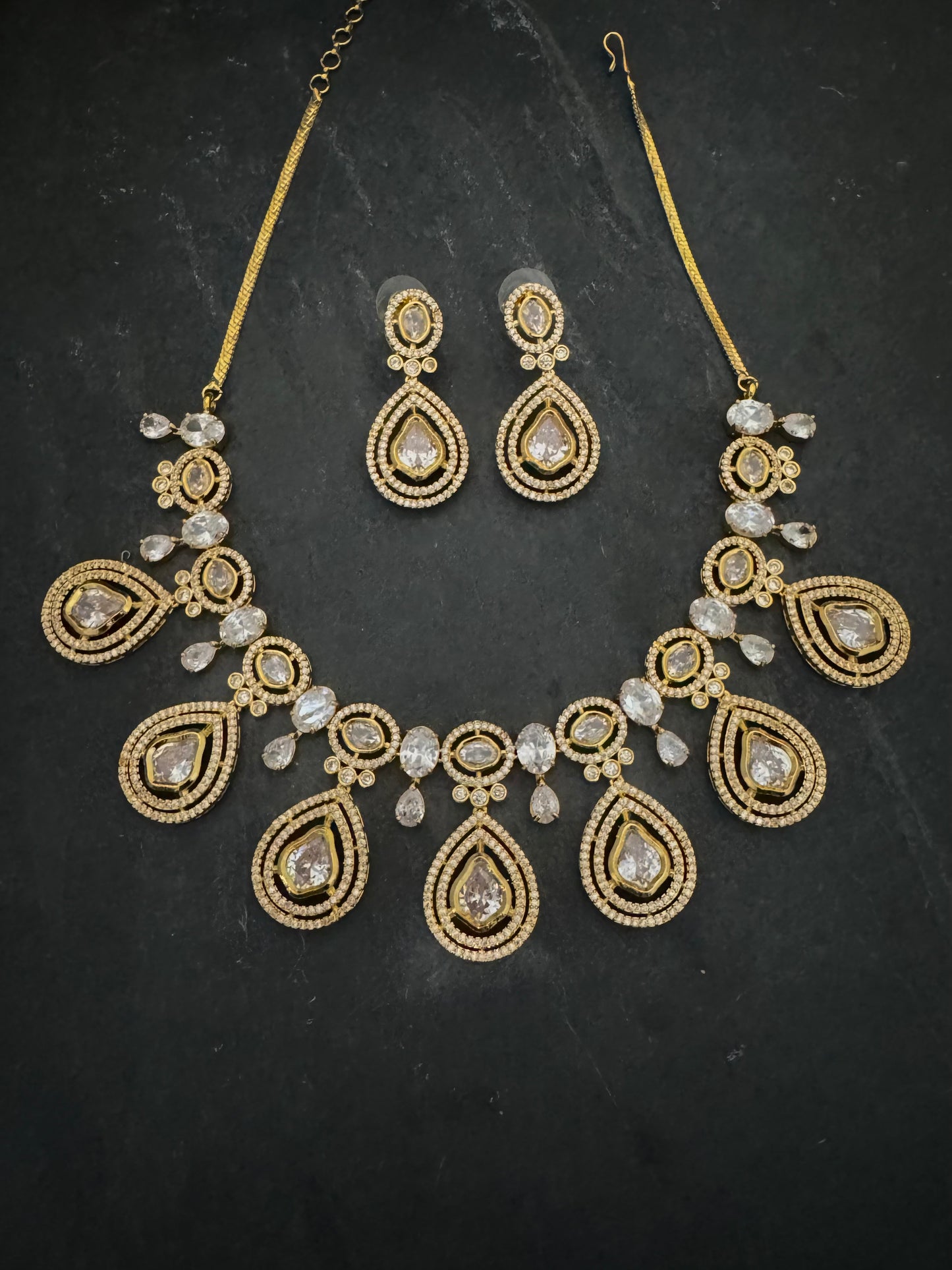 SARA POLKI CZ GOLD NECKLACE SET