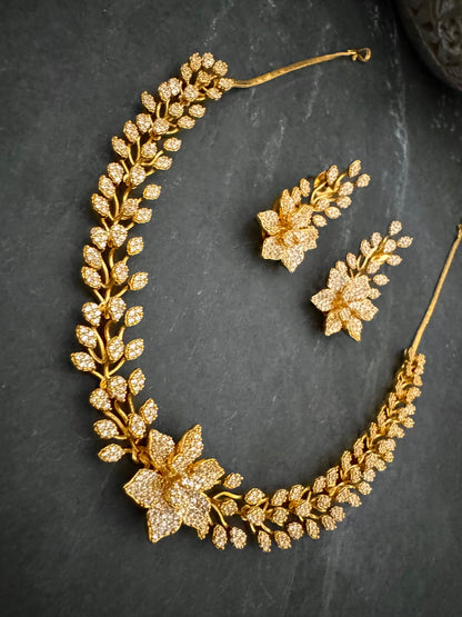 MIA CZ FLORAL GOLD NECKLACE SET