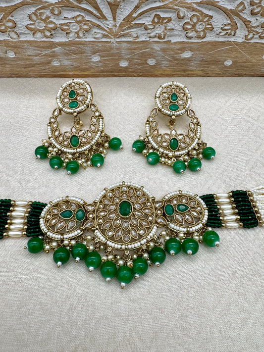MIRA ANTIQUE GOLD CHOKER SET