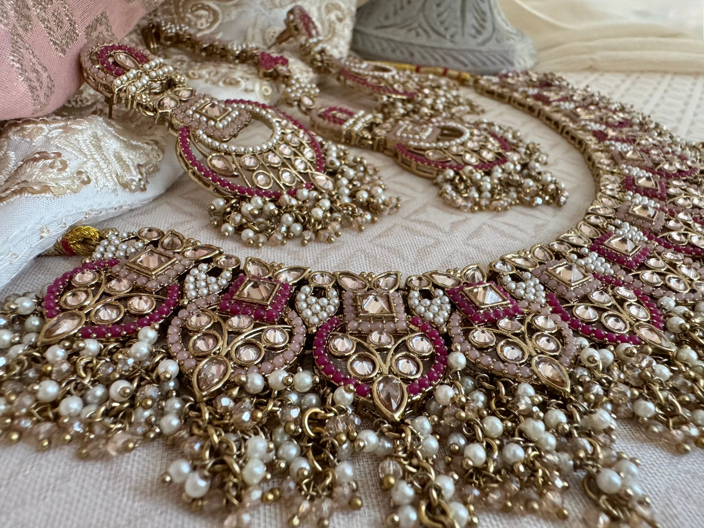 LEAH PINK-RUBY NECKLACE SET